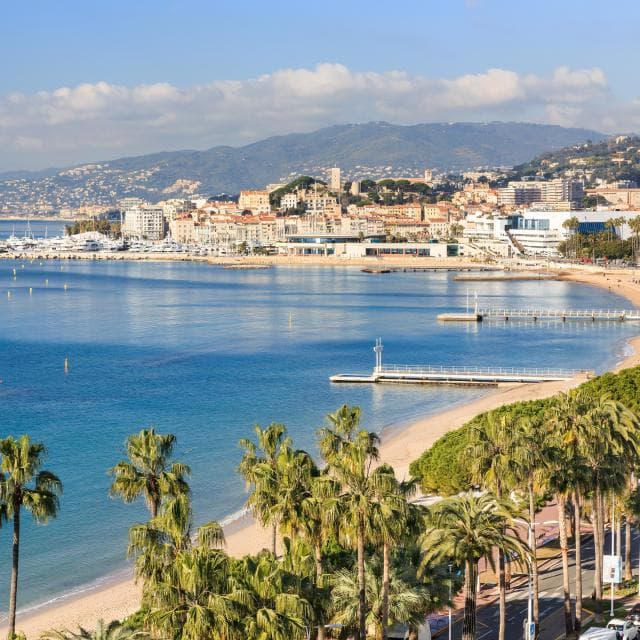 Location de bateau bateau vers Cannes depuis Saint-Tropez