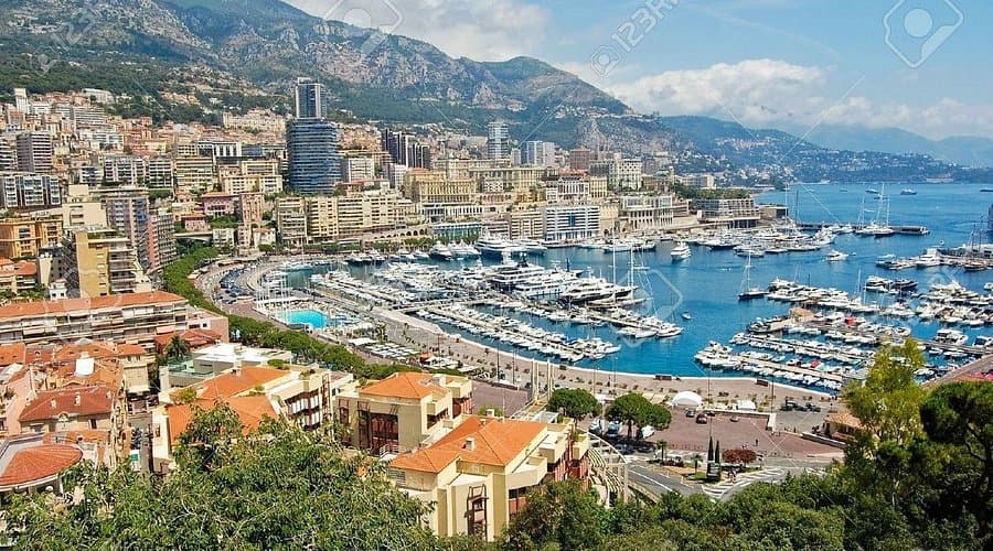 Location de bateau maritime vers Monaco depuis Saint-Tropez