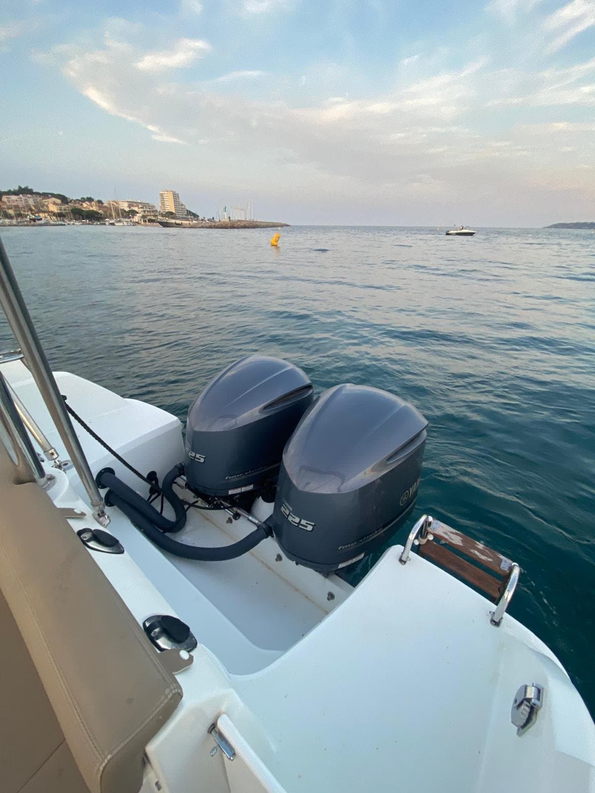 Topi Jeanneau Cap Camarat 8.5 WA - vue 8